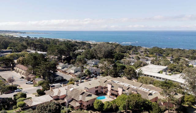 Monarch Resort
