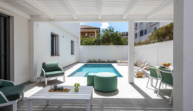 Mondello, Villa Blu with swimming pool (7 min from the beach)