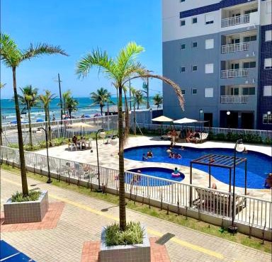 Mongaguá brisas do mar- Apartamento pé na areia