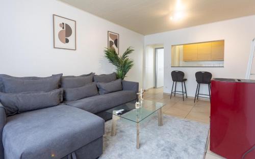 Moni 2G Residence