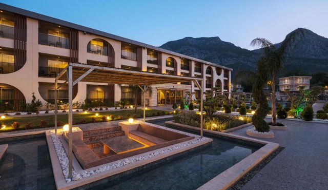 Monk Resort Hotel Beldibi