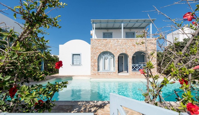 Monolithos Pool Villa by the Beach
