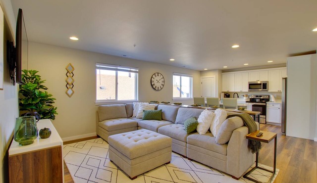 Monroe Apartment Near Evergreen State Fairgrounds!