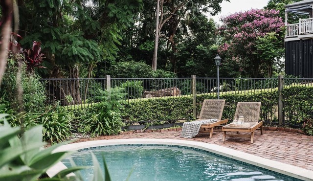 Montville Estate - Luxury Hinterland Home & Pool
