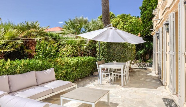 Mont Boron Exclusive Apartment in Villa Belle Époque