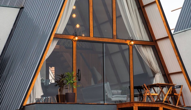 Mont Hermon Hotel Castro