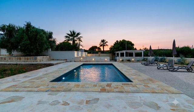 Monte Mirto panoramic villa 2 apartments