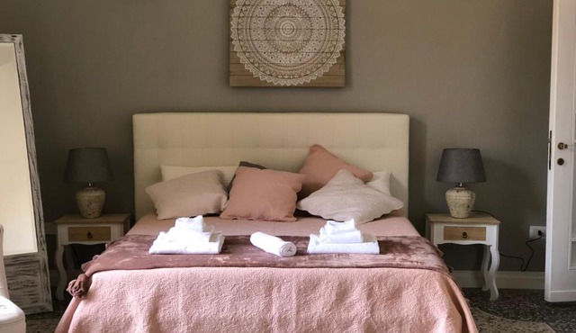 Monti Luxury