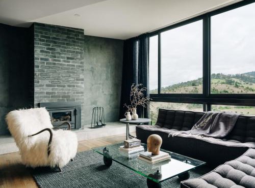 Moody Luxury Home in the Wine Region