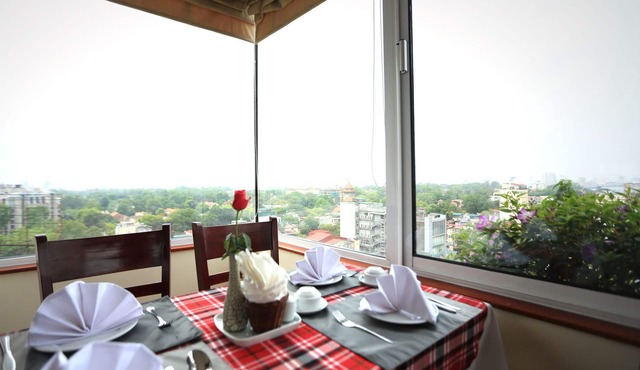 Moon View Hotel