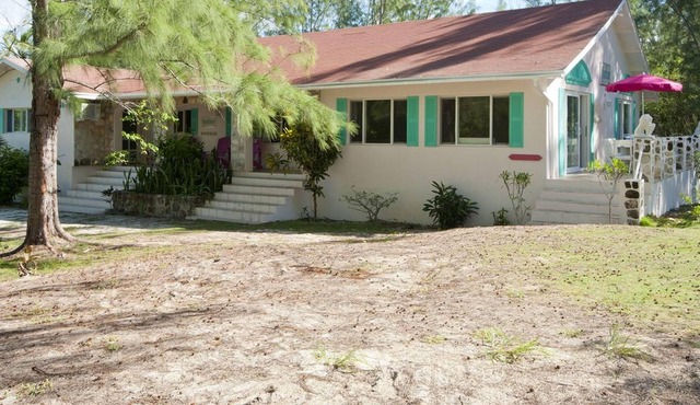 Moonflower by Eleuthera Vacation Rentals