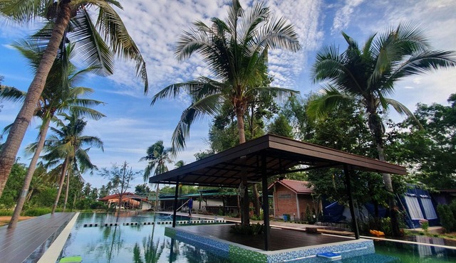 Moonshine Resort Chumphon