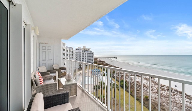 Moonspinner by Book That Condo