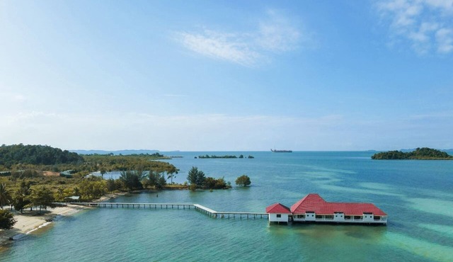 Morelo Water Villa