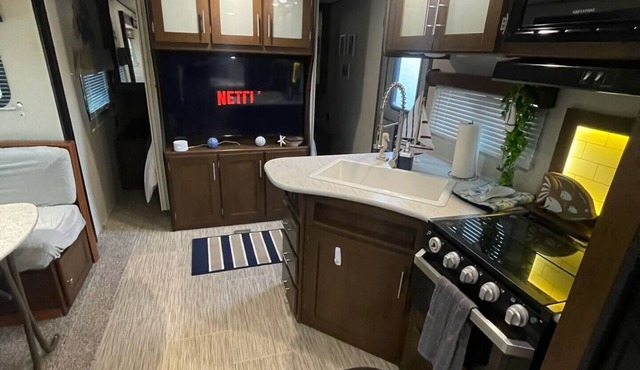 Moreu’s Camper #2
