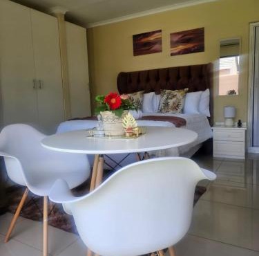 MorningMist Boutique Sun