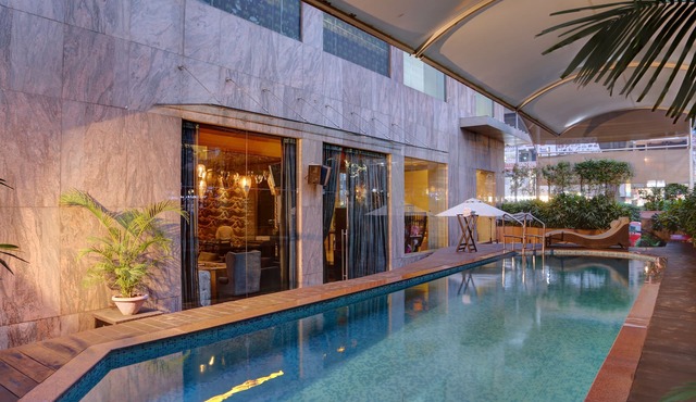 Mosaic Original, Noida