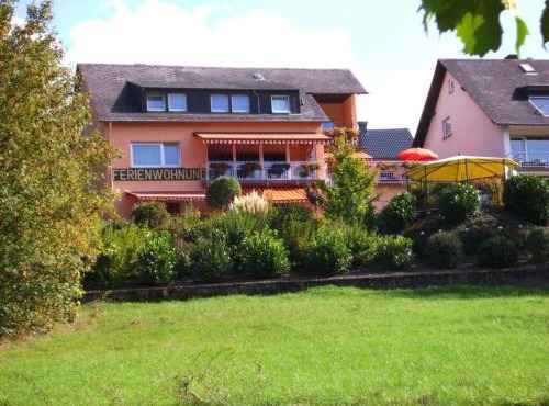 Moselblick" Modern retreat"