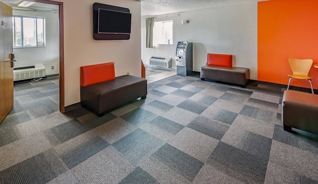 Motel 6 Drums, PA