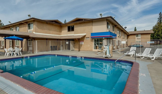 Motel 6 Spokane, WA - West