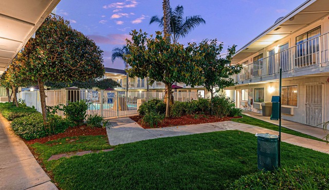 Motel 6 Temecula, CA - Historic Old Town