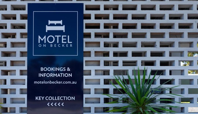Motel On Becker