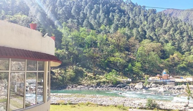 Mother Ganga Retreat