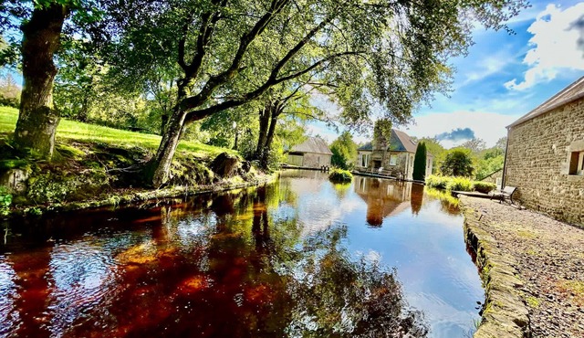 Moulin du Gast 35 people: unusual housing,jacuzzi sauna billiards