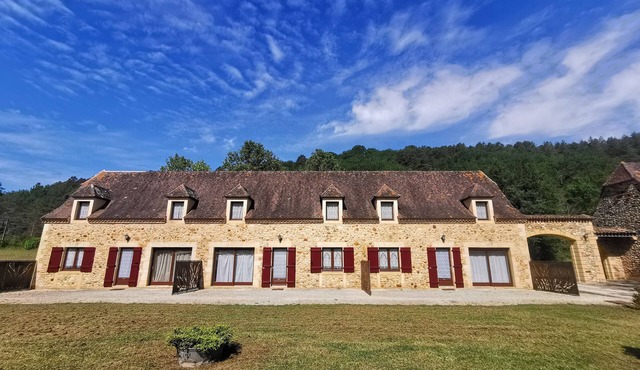 Moulin Haut 18 pers. Quiet and comfortable