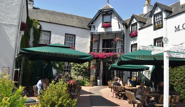 Moulin Hotel