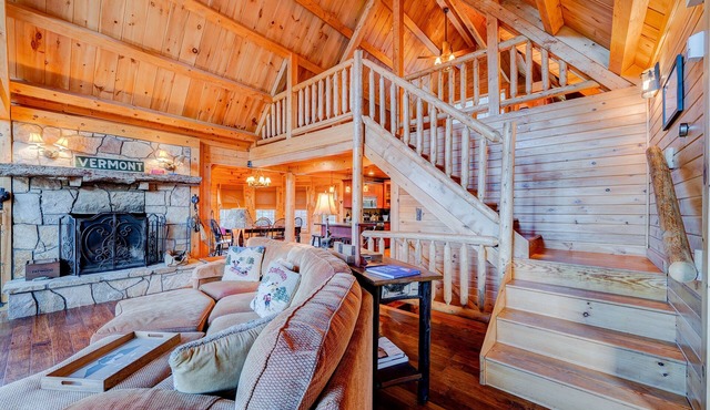 Mount Snow Cabin with Private Hot Tub by RedAwning
