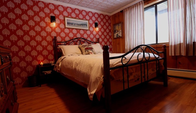 Mount Snow Townhome w/Heated Pool! - The Rooster
