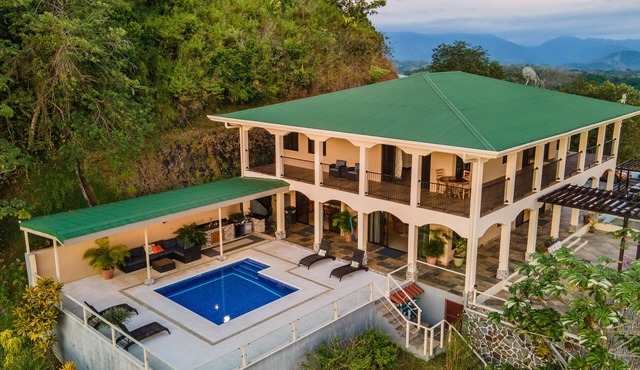 Mount view Villa Jaco Bijagual