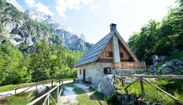 Mountain Heart Holiday House Trenta