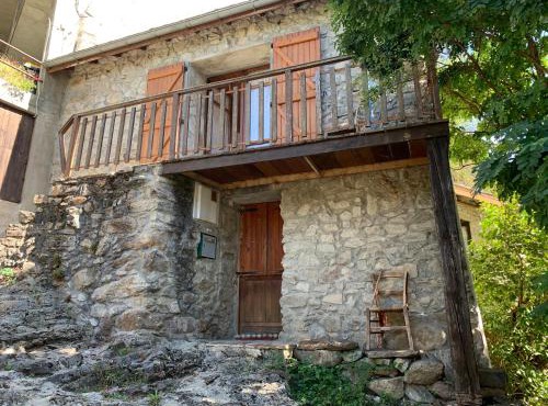 Mountain house Junac