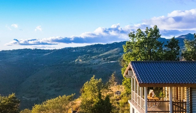 Mountain Log Cabin ~ Serra da Cabreira ~ for nature lovers & peace seekers