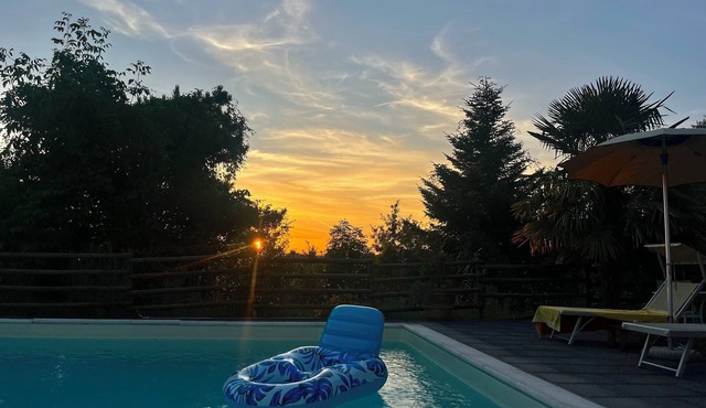 Mountain paradise for nature lovers with marine swimming pool, pets allowed.