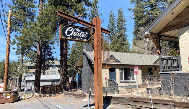 Mountain-side home base with fireplace, WiFi, full kitchen & patio with firepit