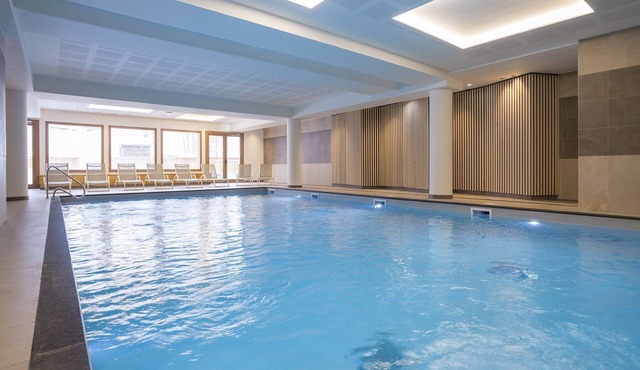 Mountain Stay with Spa