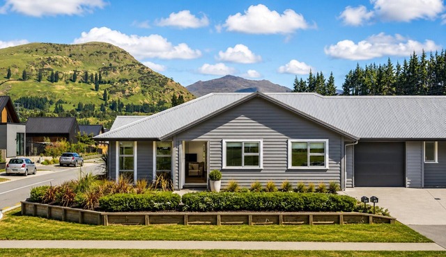 Mountain View - 2 Bedroom House