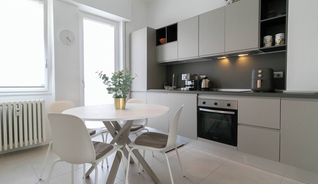 Mountain View Apartment Lecco Centro