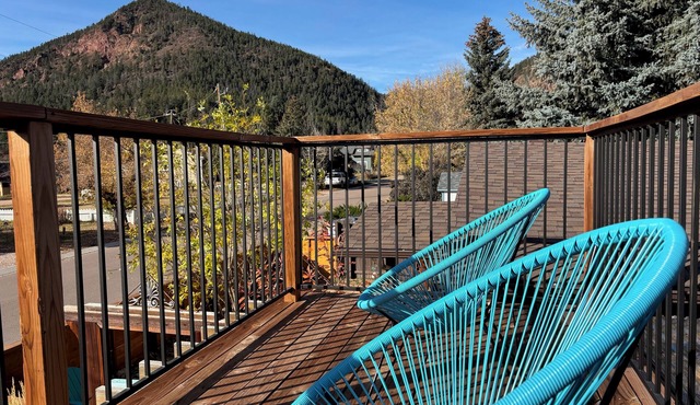 Mountain View Cottage in Historic Palmer Lake
