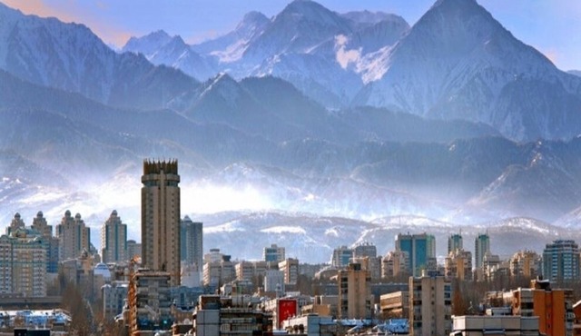 Mountain view enjoy in the middle of the life of Almaty