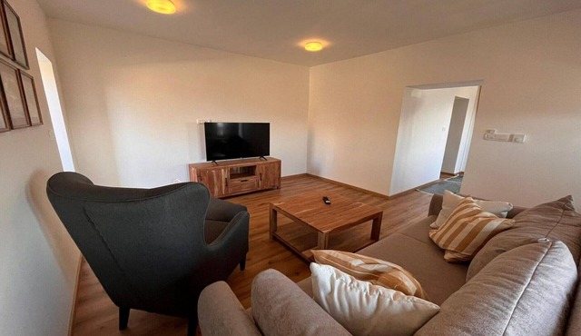 Mountain View Villa with Sauna and Hot-Tub - Three Bedroom Villa with Sauna and Hot-Tub