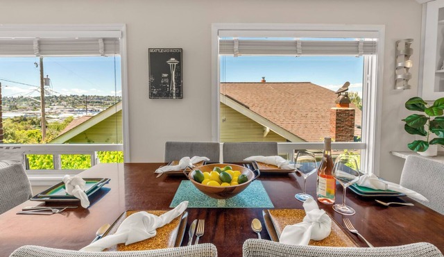 Mountain Views 3BR~Hot Tub~Summer & FIFA Ready