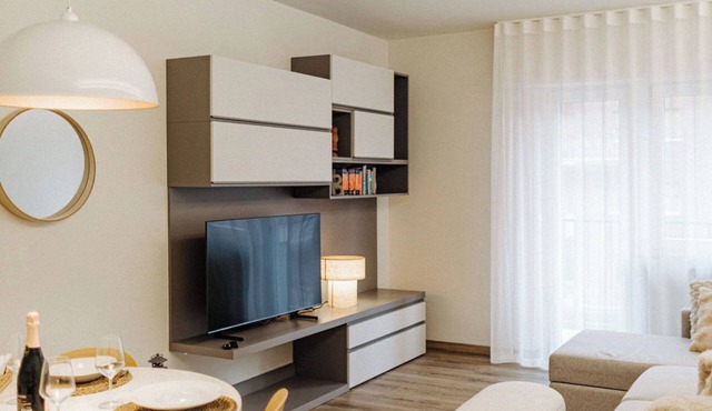 Mountains, and relaxation, strategic location, for both winter and summer stays.