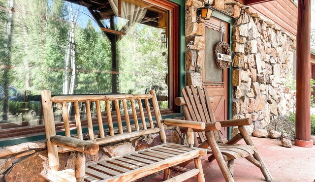 Mountainside Cabin Peaceful Near hiking trailsn