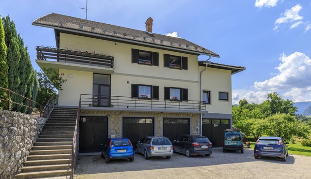 Mountainview apartment