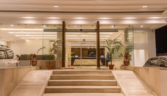 Mourya Hotel