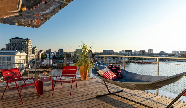 Moxy Bordeaux Hotel